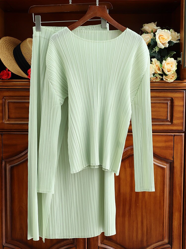Pleated Suit Skirt Female Fall New Design Sense Top Straight Package Hip Skirt Senior Sense Two-Piece Set
