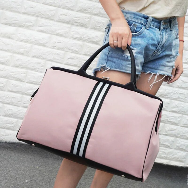 Korean Version Overnight Weekend Traveling Bag Strip Handbag Big Travel Bag Luggage Men's Foldable Duffle Bags 2023 New XA637ZC