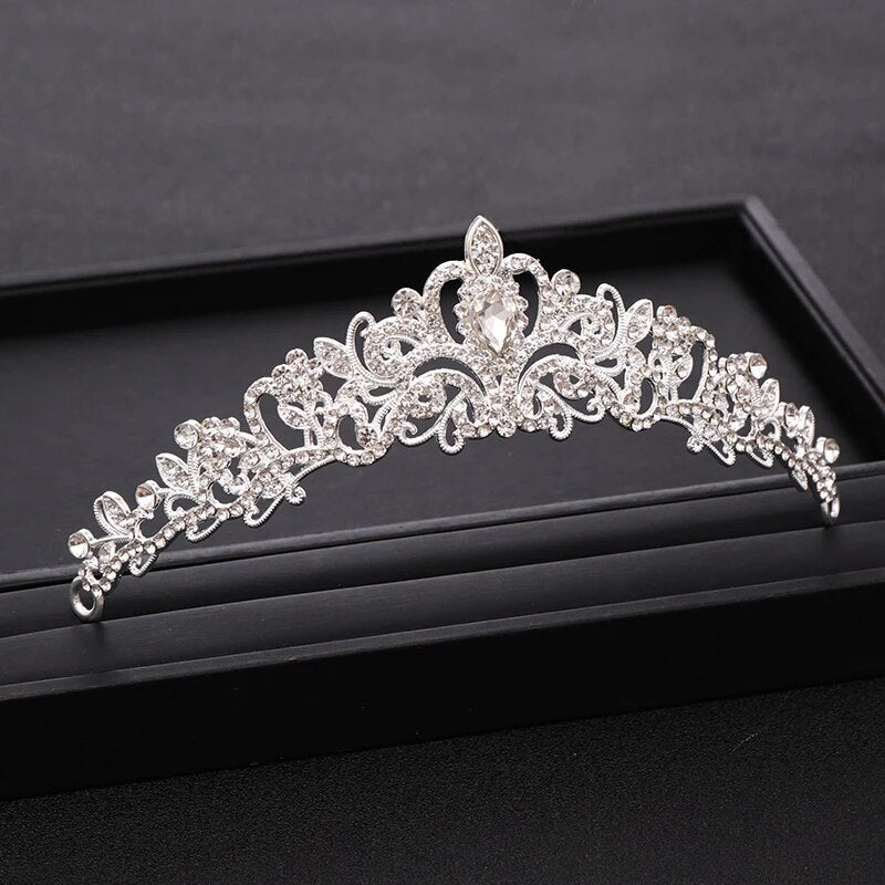Trendy Bridal Crown Tiara Wedding Hair Accessories Silver Color Crystal Princess Crowns Bridal Headpiece Women Hair Jewelry