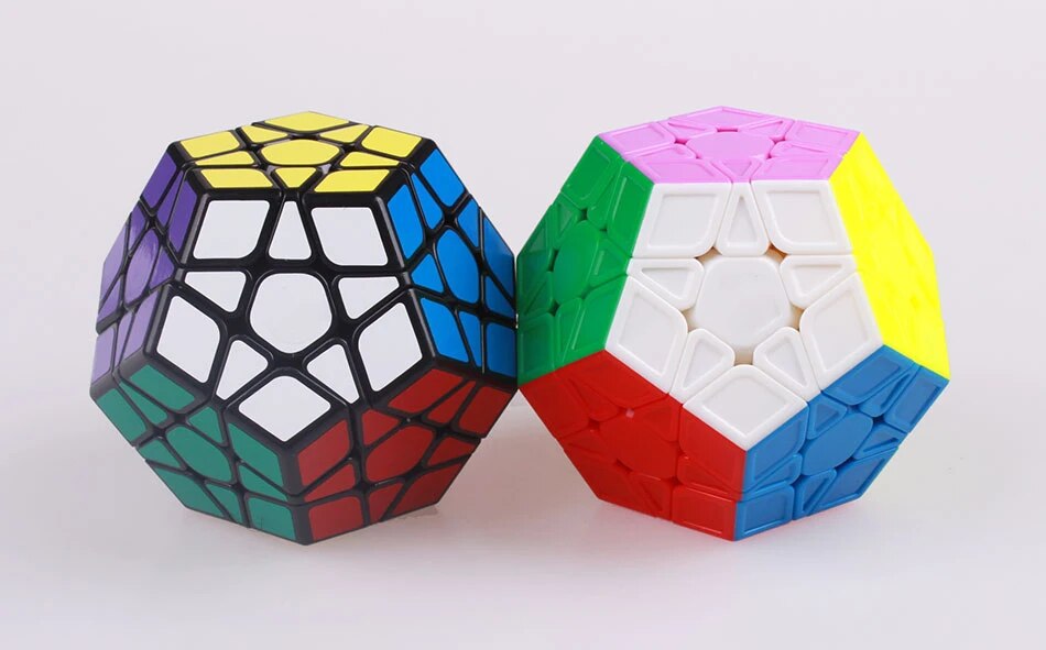 QYTOYS Megaminxeds Cube Professional Speed Magic Cubes Stickerless Puzzle 12-Sides Magico Educational Toys For Children cubo