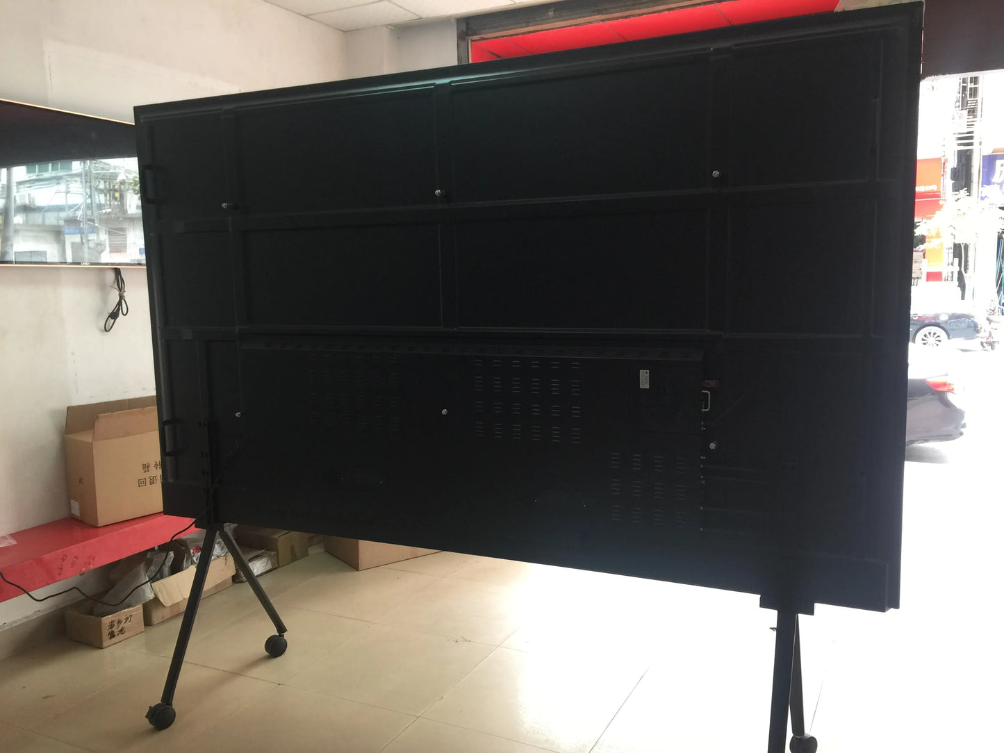 95' 100''  110'' 120 inch  touch screen interactive lcd display monitor with PC built in, 4K android Smart led television TV