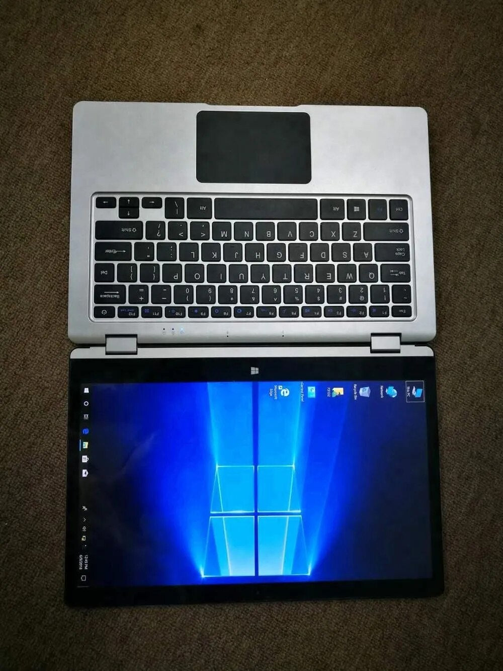 Hot selling 13.3 inch notebook  Core 4GB SSD 128GB metal super ultra slim 13.3"Laptops