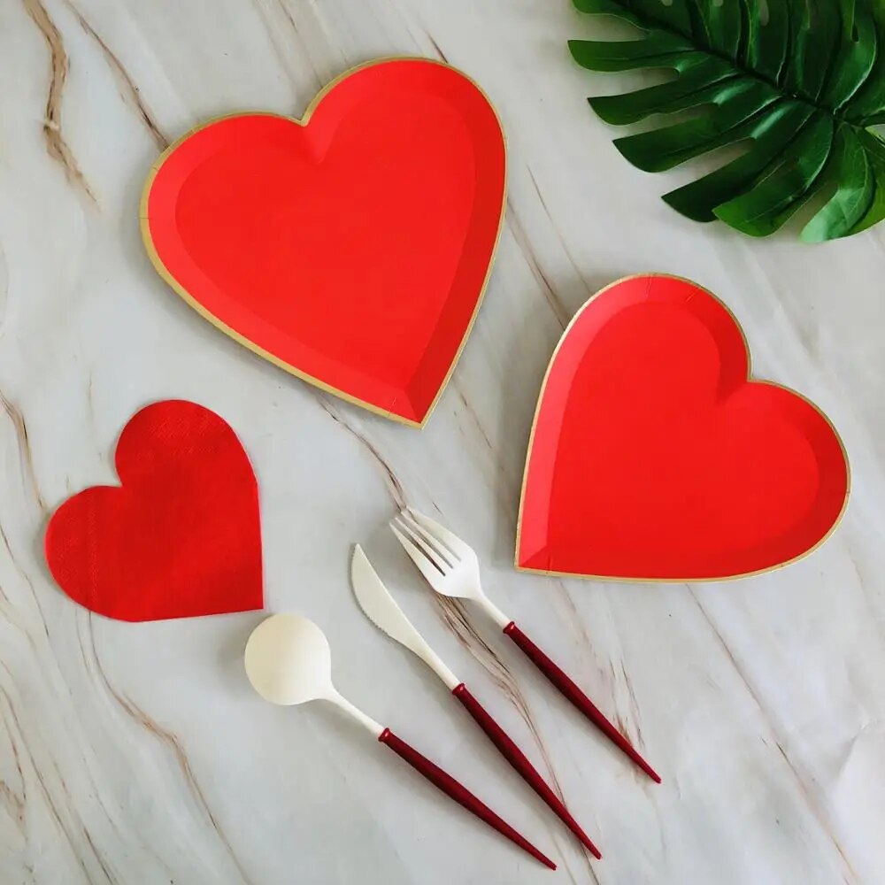 Heart-shaped Disposable Tableware Set Paper Plate Cups Wedding Decor Happy Birthday Valentine's Day Baby Shower Party Decor