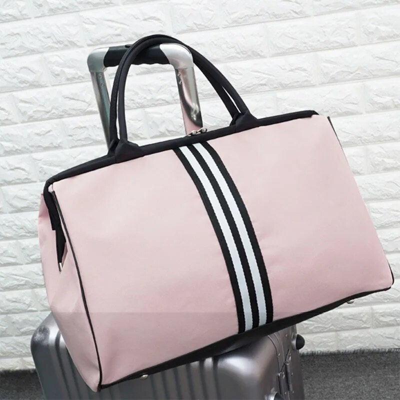 Korean Version Overnight Weekend Traveling Bag Strip Handbag Big Travel Bag Luggage Men's Foldable Duffle Bags 2023 New XA637ZC