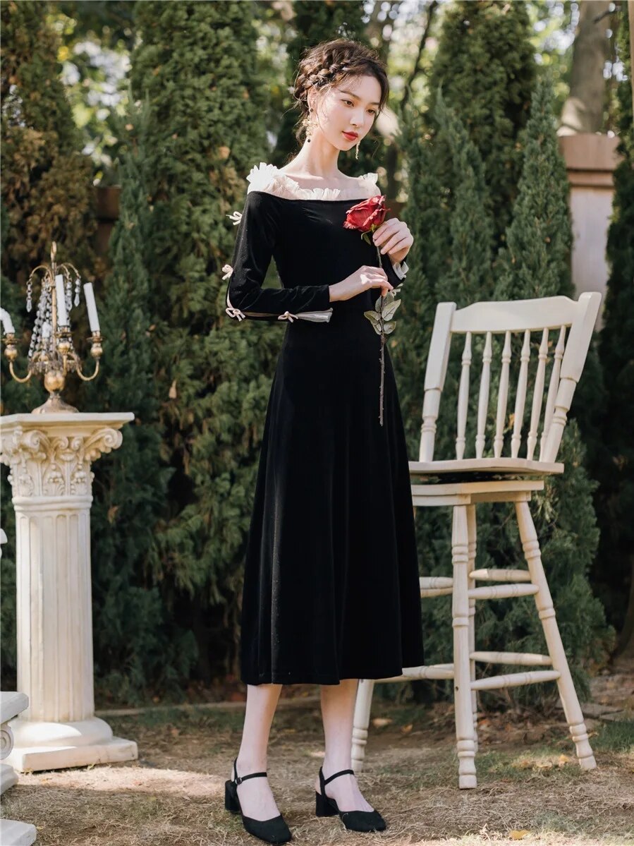 2020 new fashion women's clothing Autumn and winter velvet dresses  Slash neck  Vintage  dress women