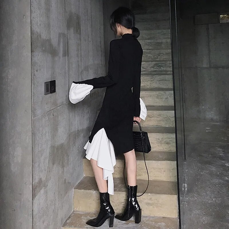 TWOTWINSTYLE Knitting Dress Female Flare Long Sleeve Turtleneck Patchwork Ruffle Hem Irregular Women's Dresses 2022 Spring New