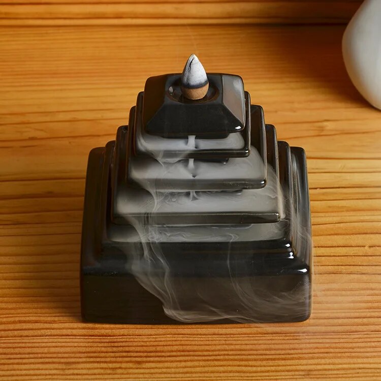 Creative Smoke Bullet Backflow Incense Cones Or Ceramic Tiantan Ornament Sandalwood Incense Burner Black Glaze Ceramic Censers