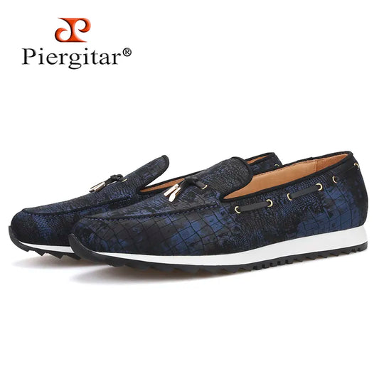 Piergitar 2022 New Handcrafted Navy Blue Mixed Colors Men Sneakers With Metal Tassel Sporty Style Slip-on Men's Casual Shoes
