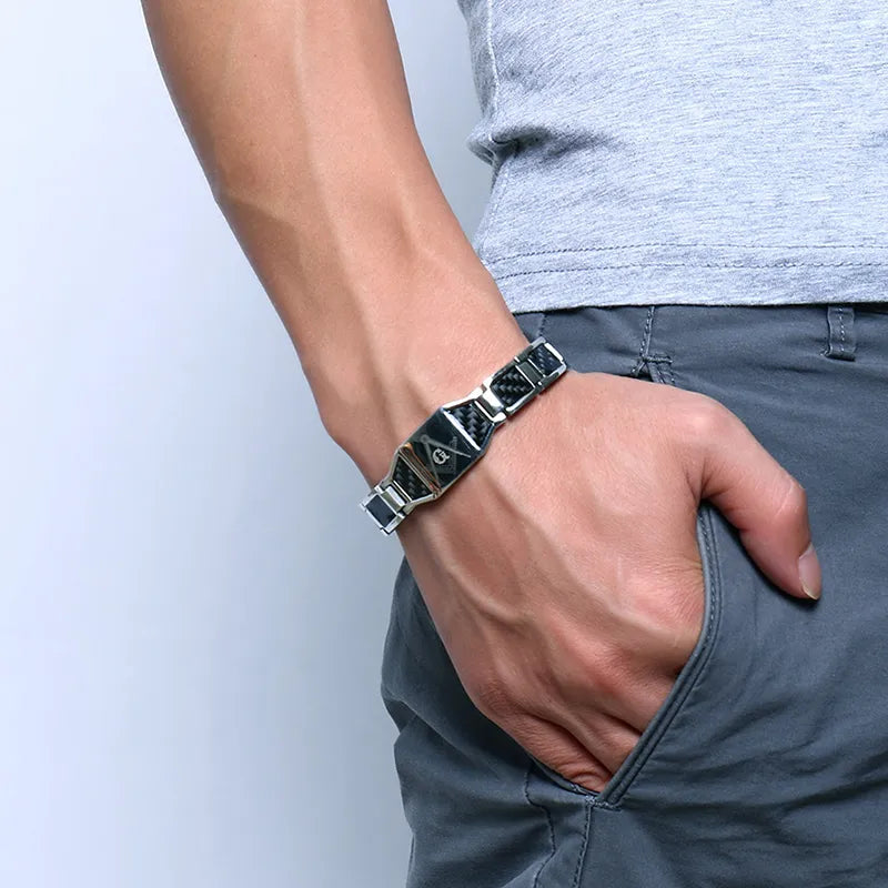 Free Custom Man Bracelet, Black Stainless Steel Mens Bracelet with Carbon Fiber Inlay Masonic Logo Fashion Jewelry
