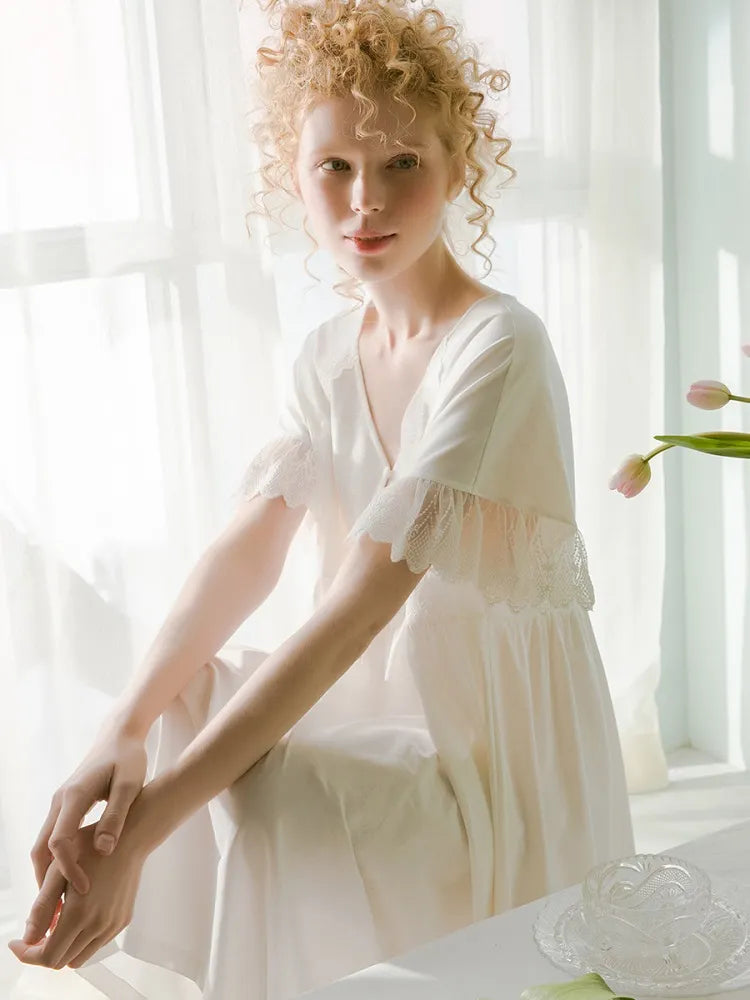 2019 Summer White Cotton Sweet Women's Nightgowns Soft Loose Sleepwear Elegant Vintage Princess Lace Night Dress 19523