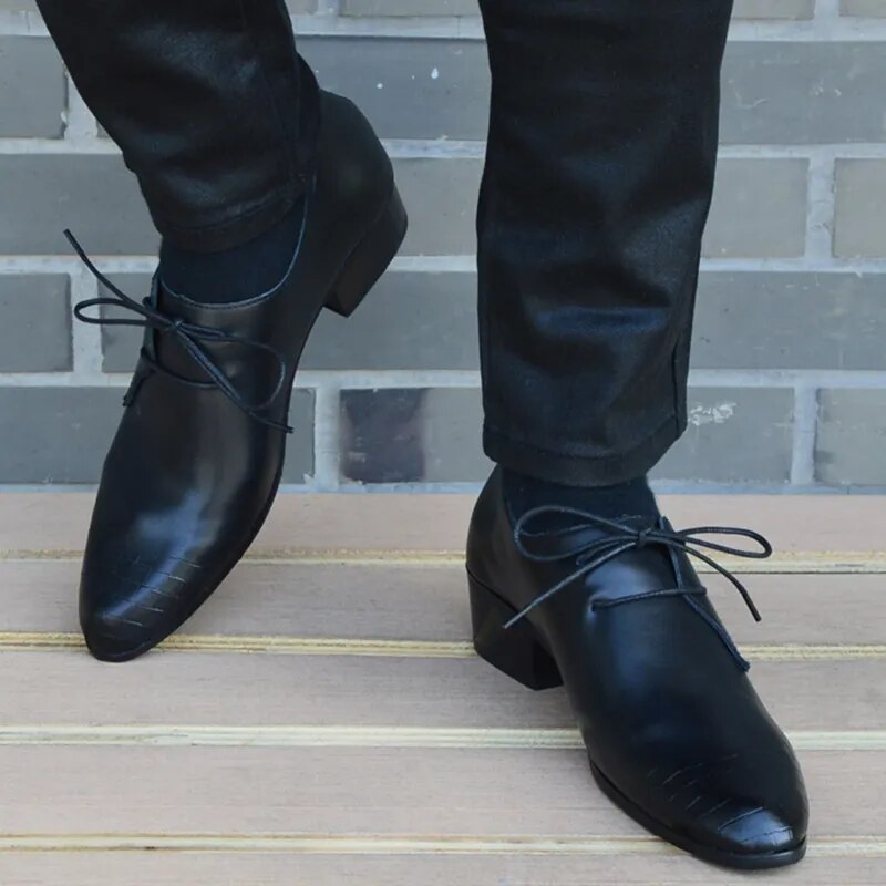 New Spring/Summer Men Leather Shoes Fashion Lace Up Dress Shoes High Quality Black Business Men's Shoes Casual Oxfords For Men