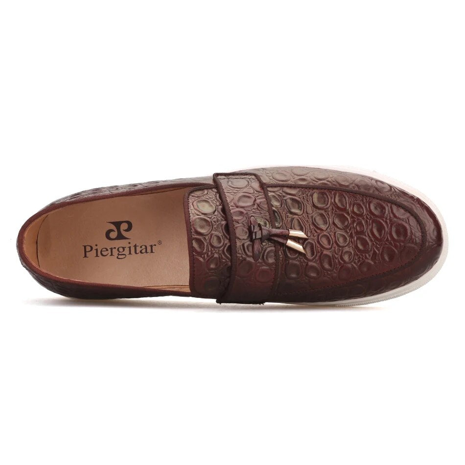 Piergitar 2019 brown colors Genuine Leather Men sneakers with tassel Handcrafted Sporty style men's casual shoes white outsole