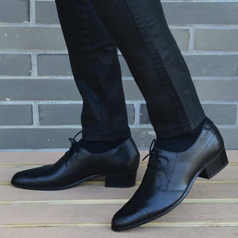 New Spring/Summer Men Leather Shoes Fashion Lace Up Dress Shoes High Quality Black Business Men's Shoes Casual Oxfords For Men