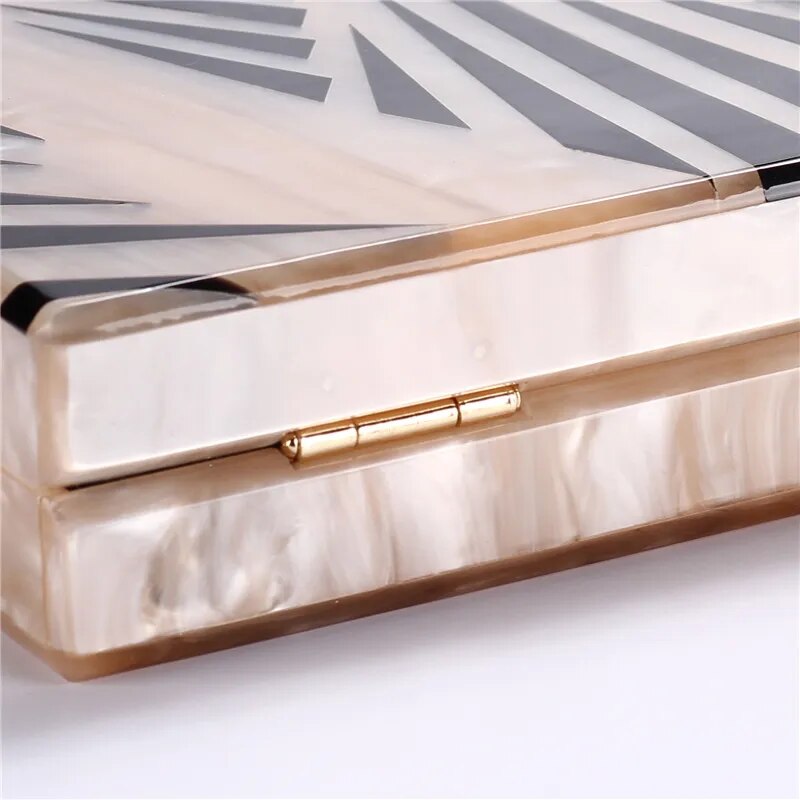 Fashion Pearlescent Acrylic Bag Chain Women Messenger Bag Geometric Patchwork Clutches Elegant Evening Bag Party Prom Handbags