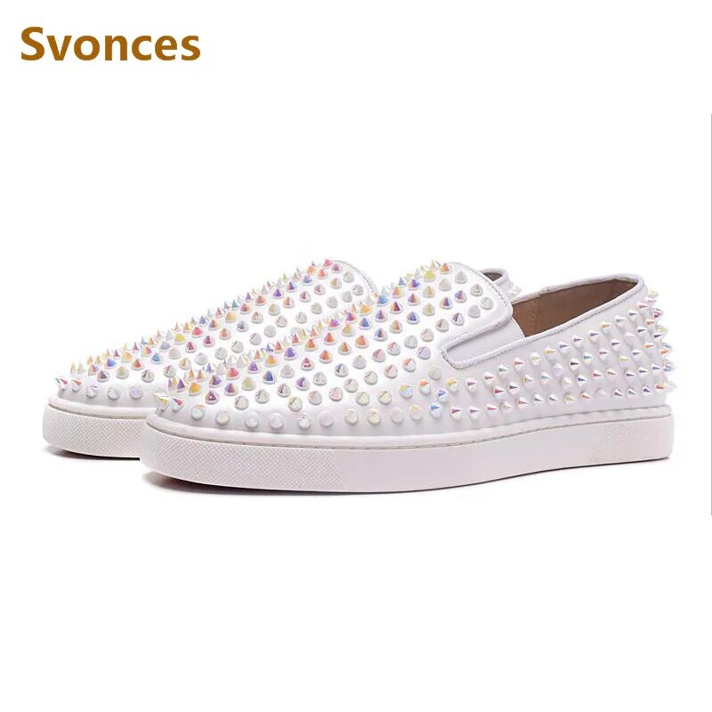Casual Men Shoes White Rivet Breathable Men's Sneakers 2018 New Leather Solid Slip-On Flats Loafers Luxury Spikes Shoes Man
