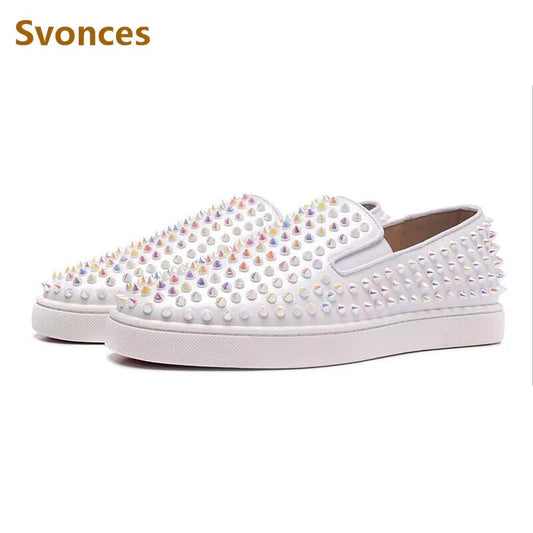 Casual Men Shoes White Rivet Breathable Men's Sneakers 2018 New Leather Solid Slip-On Flats Loafers Luxury Spikes Shoes Man