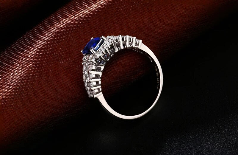 18K/Au750 White Gold Natural 1.2ct Sapphire & 0.80ct Diamonds Engagement Ring