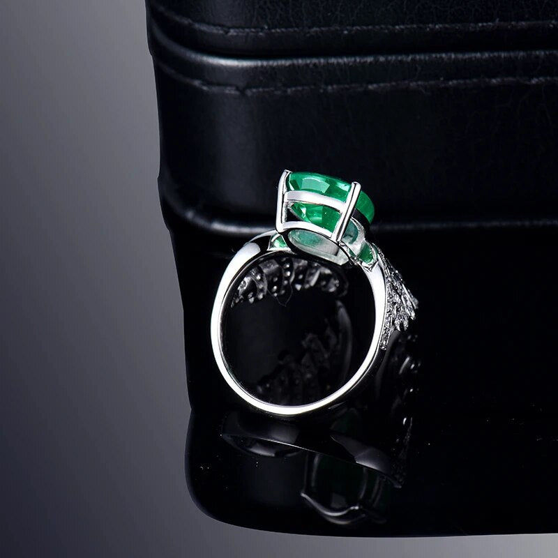 Angel Wings Rings Women 18Kt White Gold Natural Heart Cut Emerald Stones Genuine Diamonds Engagement Ring For Yound Lady Jewelry
