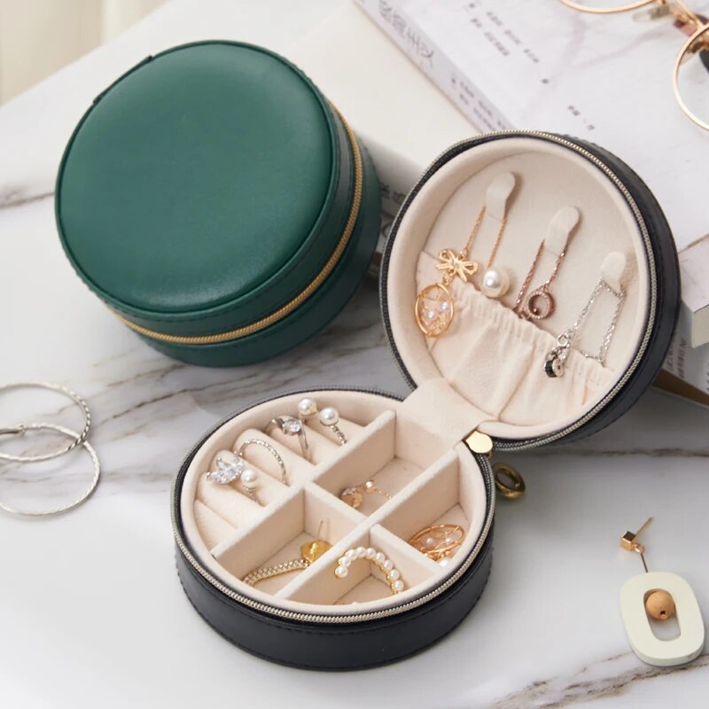New Portable Leather Jewelry Box Princess European Korean Simple Small Mini Earrings Rings Storage Case Hot Sell