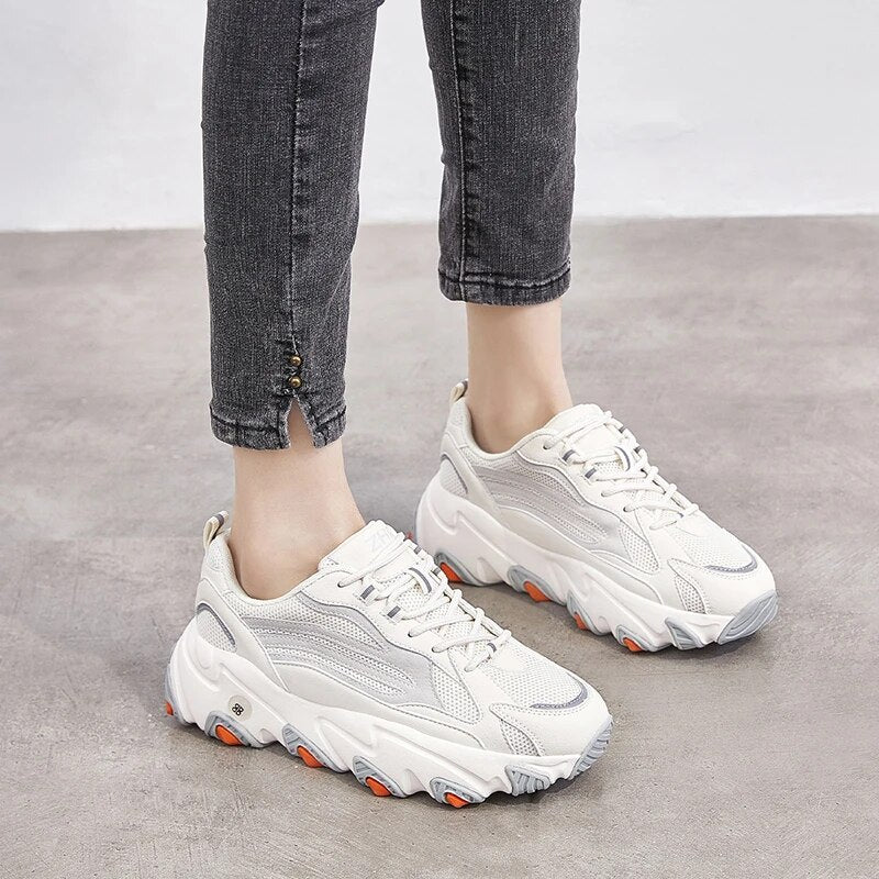 2021 Fashion Women Shoes Chunky Casual Sport Sneakers Thick Heels Female Walking Vulcanize Shoes Comfortable Ladies Sneakers