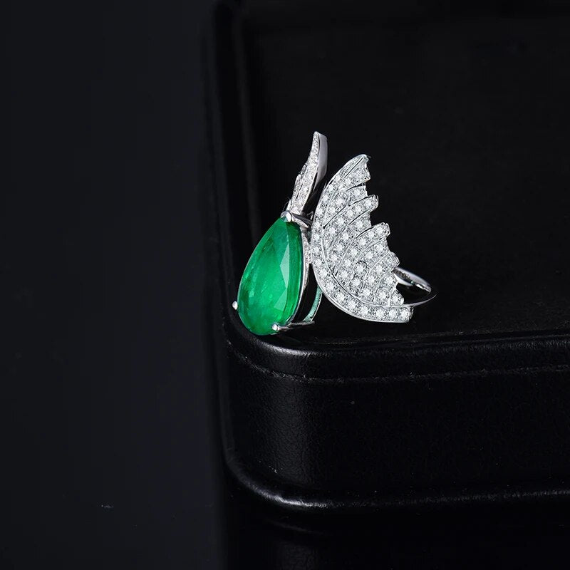 Angel Wings Rings Women 18Kt White Gold Natural Heart Cut Emerald Stones Genuine Diamonds Engagement Ring For Yound Lady Jewelry
