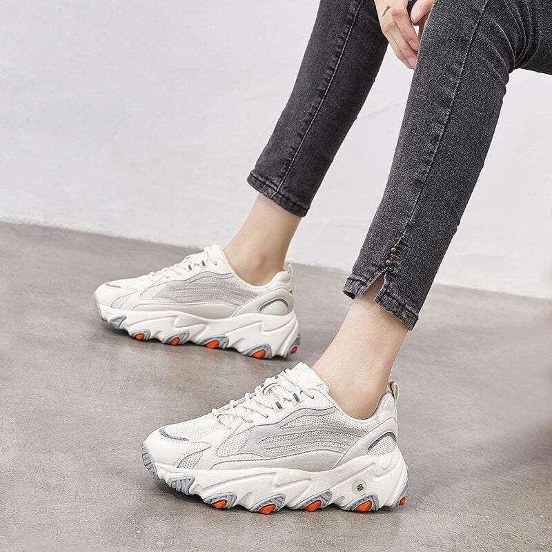2021 Fashion Women Shoes Chunky Casual Sport Sneakers Thick Heels Female Walking Vulcanize Shoes Comfortable Ladies Sneakers
