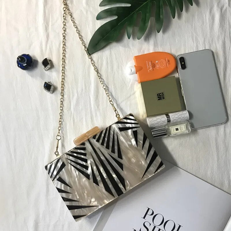 Fashion Pearlescent Acrylic Bag Chain Women Messenger Bag Geometric Patchwork Clutches Elegant Evening Bag Party Prom Handbags