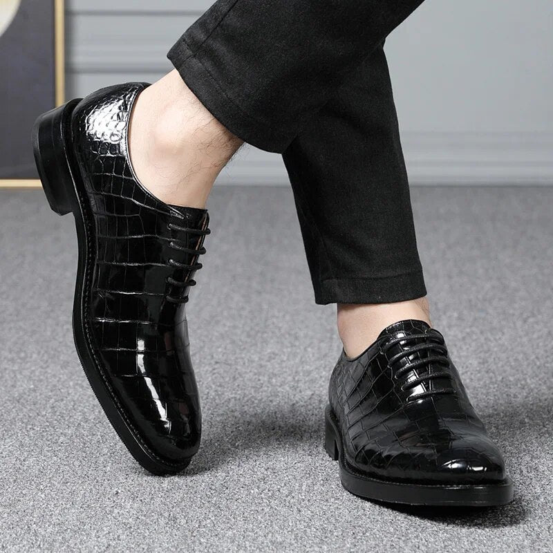 New Soled Mens Shoes Formal Business Casual Men Designer Free Shipping Dress Shoe Social Luxury Men's Loafers Fashion Sneakers