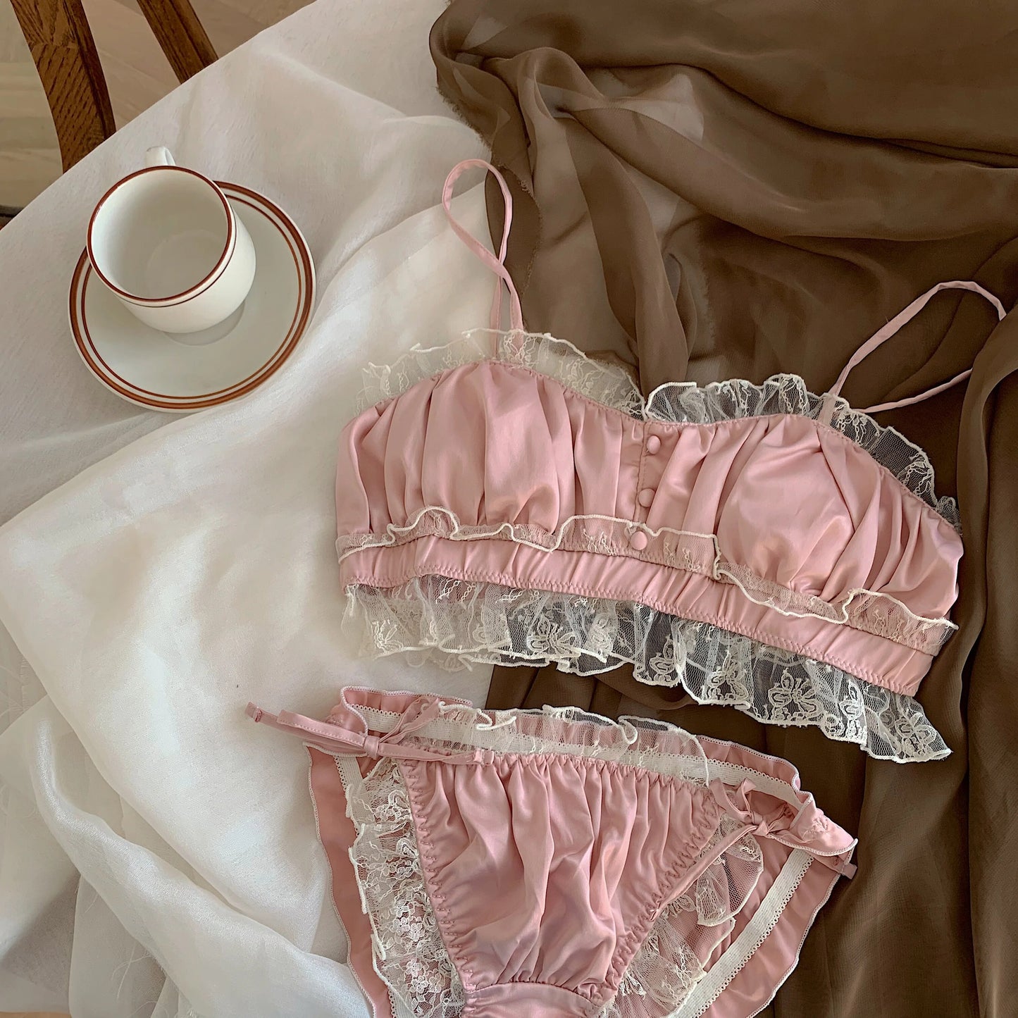 Wriufred Girls Bra Set Retro Pure White Lace Embroidery Underwear Ruffle Panties Comfortable Cotton Lingerie Briefs Sets