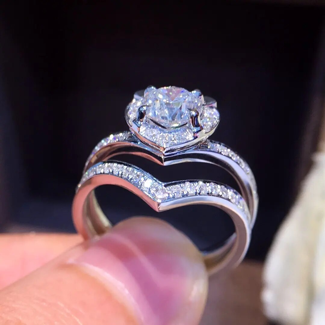 Natural Diamond 18K Gold Pure Gold Ring Beautiful Gemstone Ring Good Upscale Trendy Classic Party Fine Jewelry Hot Sell New 2023