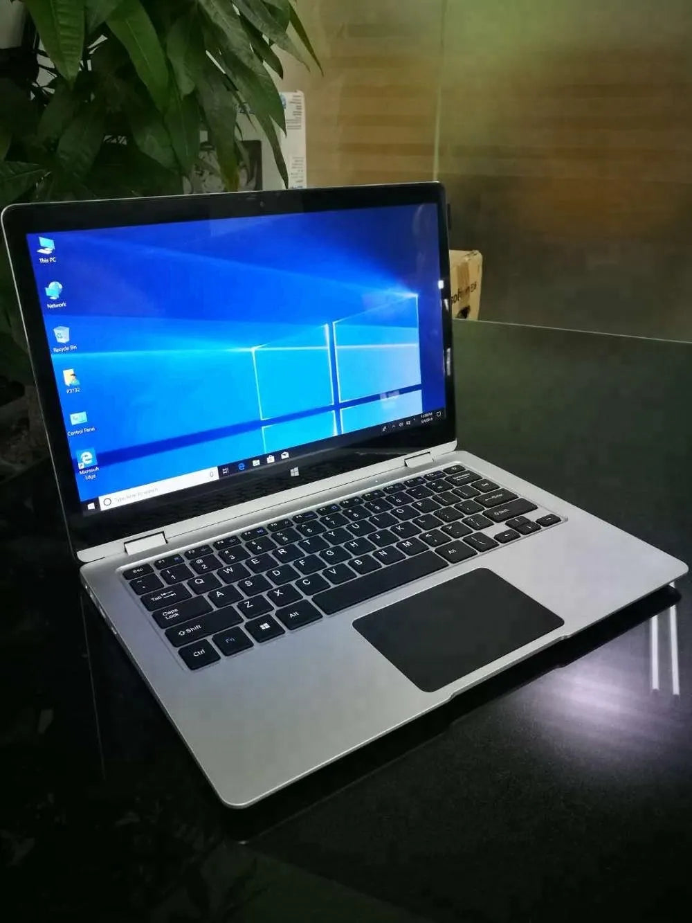 Hot selling 13.3 inch notebook  Core 4GB SSD 128GB metal super ultra slim 13.3"Laptops