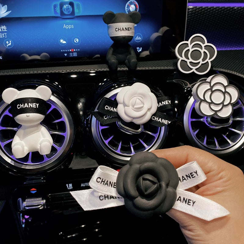 Goddess Same Style Automobile Air Outlet Aromatherapy Car Decoration Suitable for Mercedes-Benz BMW Audi Perfume Cute Bear