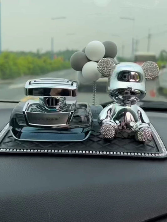 Car Goddess Aromatherapy Center Console Decoration Creative Trending Car Interior Premium Perfume Decoration for Mercedes-Benz BMW