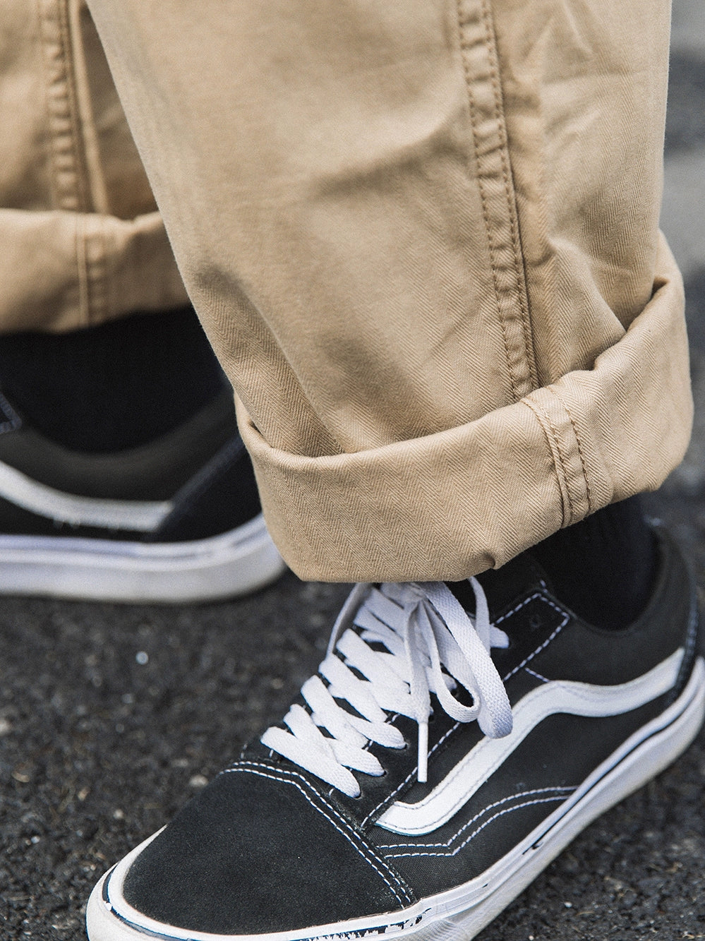 Dyzz Multi-Pocket Khaki Mountain Casual Working Pants