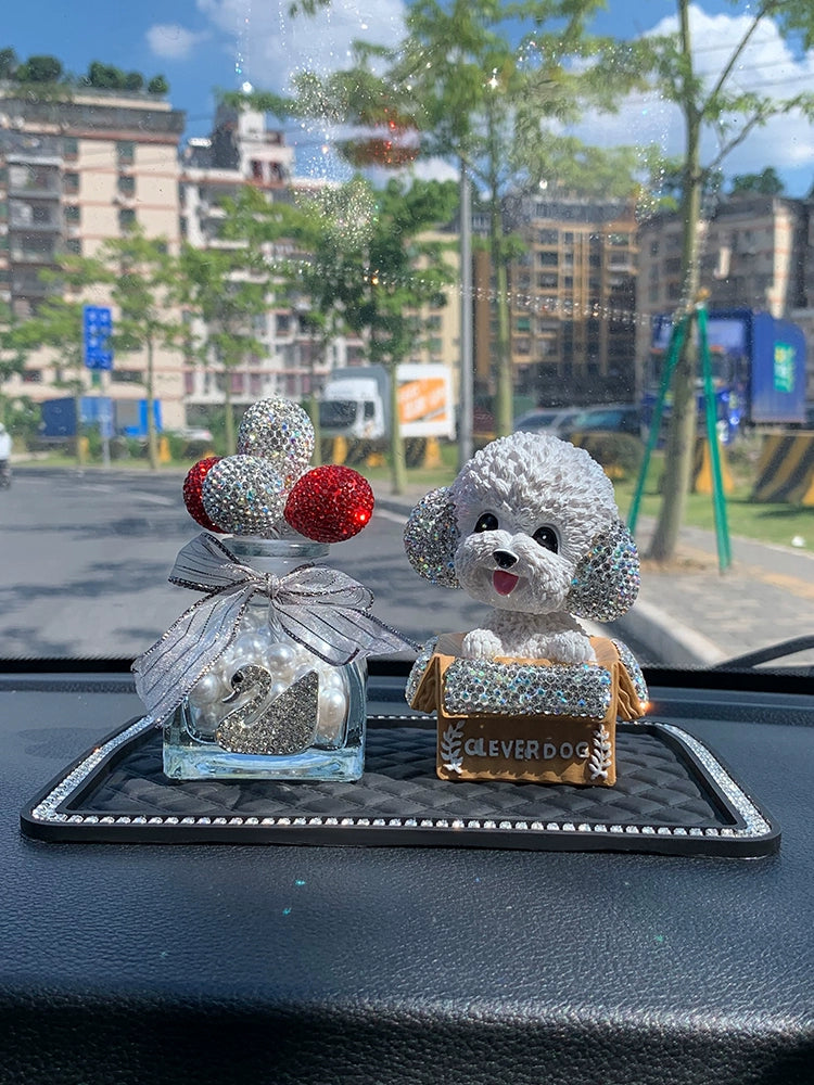 Car Goddess Aromatherapy Center Console Decoration Creative Trending Car Interior Premium Perfume Decoration for Mercedes-Benz BMW