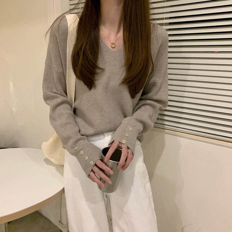 Chic Autumn Long Sleeve Pullover Hong Kong Style V Neck Sweater