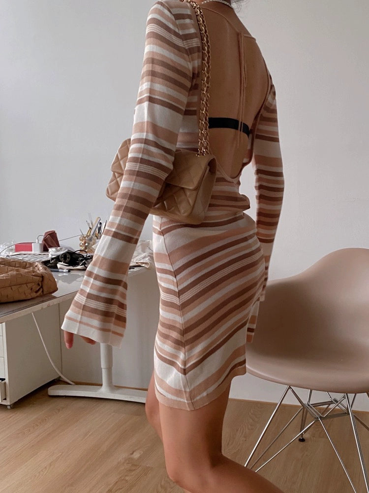 Midea LLD Retro Trumpet Sleeve Scheming Dress