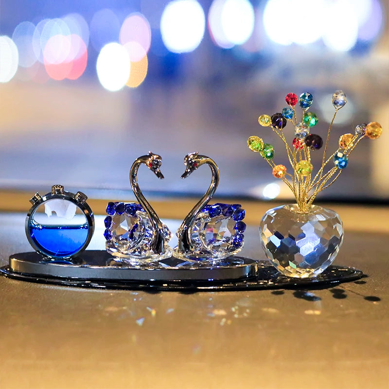 High-End Crystal Swan Car Perfume Decoration Car Center Console Decoration Supplies Automobile Aromatherapy Internet Celebrity Goddess Style