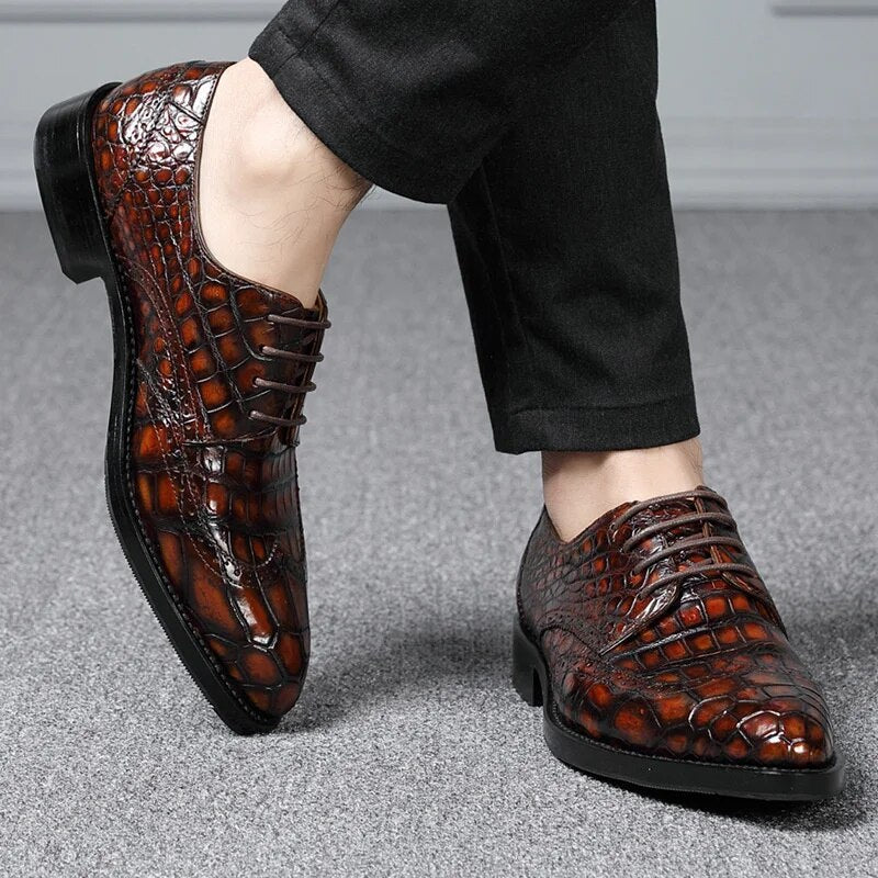 Free Shipping New Leather Fashion Lace Up Formal For Men Designer With Luxury Men's Loafers Slip On Dress Italiano Golden Shoes
