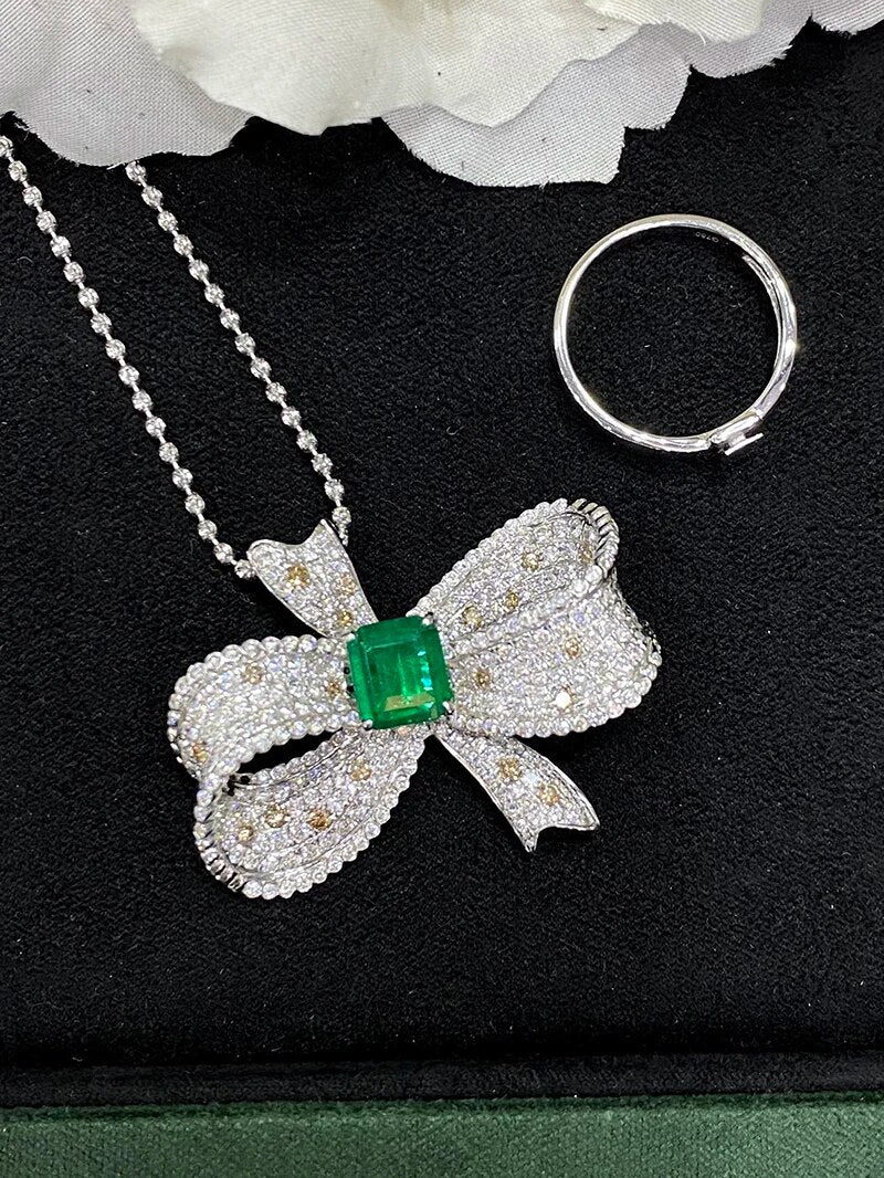 LUOWEND 18K White Gold Necklace Real Natural Diamond Luxury Emerald Pendant Exquisite Bow Shape Jewelry for Women Senior Banquet