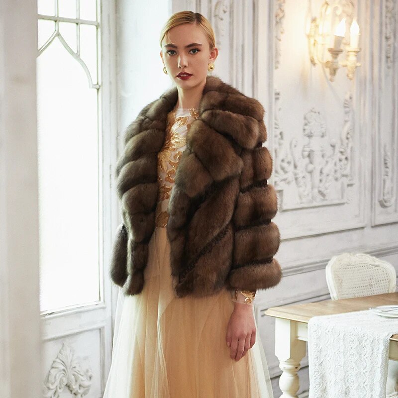 Women's Fur Coat 2223 Trend Natural The Sable Mink Fur Short Outerwear Jackets Trench Coats New in Outdoor Clothes Clothing