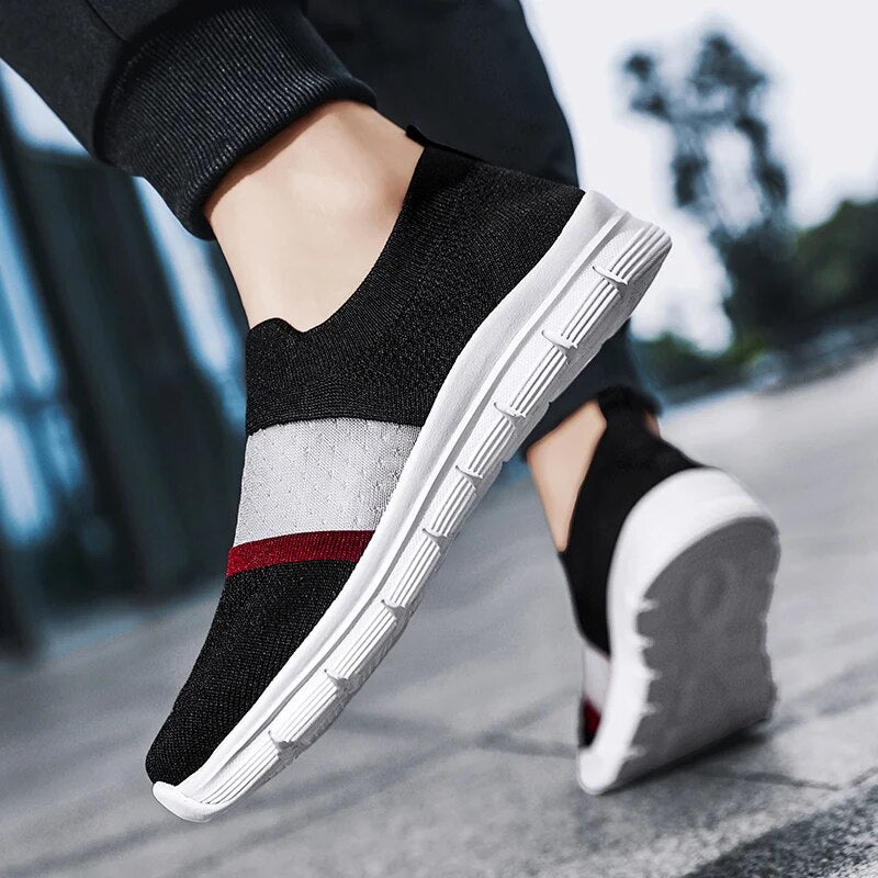 Cheap Mens Sneakers Lightweight Outdoor Sports Tennis Shoes for Men Mesh Slip on Shoes Casual Trainers Male Footwear Zapatillas