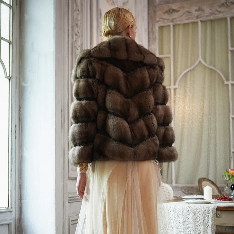 Women's Fur Coat 2223 Trend Natural The Sable Mink Fur Short Outerwear Jackets Trench Coats New in Outdoor Clothes Clothing