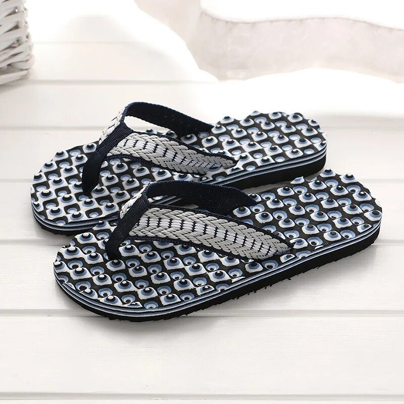 Q140 summer hot style slippers_Men's flip flops wholesale beach shoes factory direct sale slippers home slippers