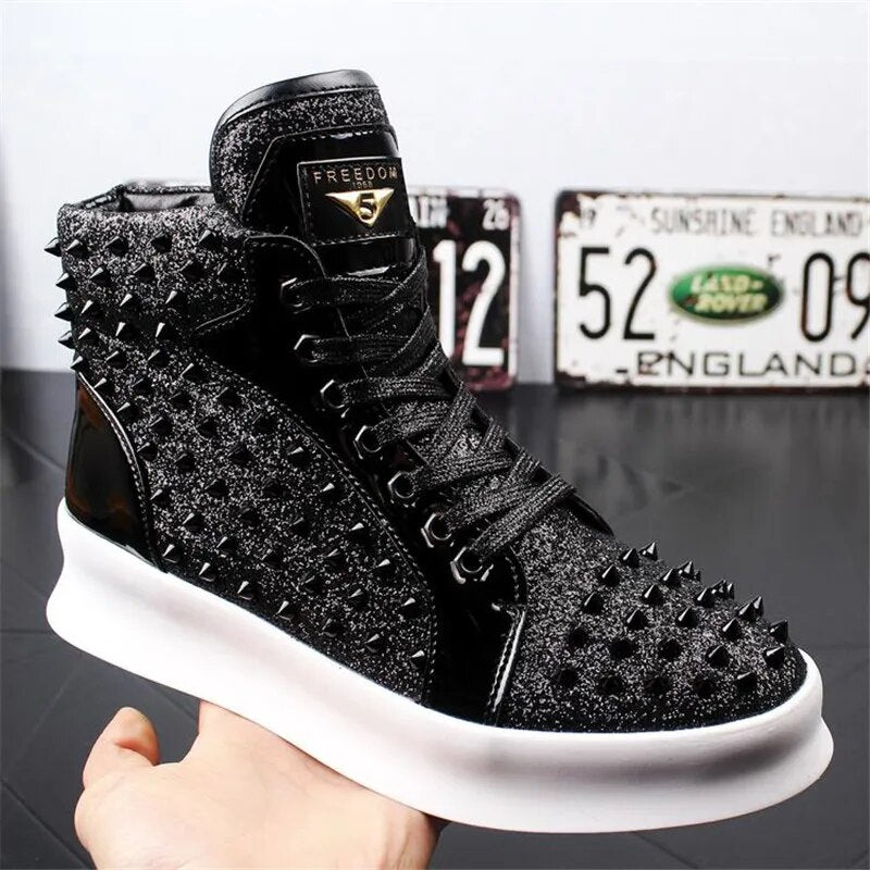 Luxury rivet Men's shoes designer sneakers men punk high tops gold light bottom Casual Platform shoes zapatillas hombre