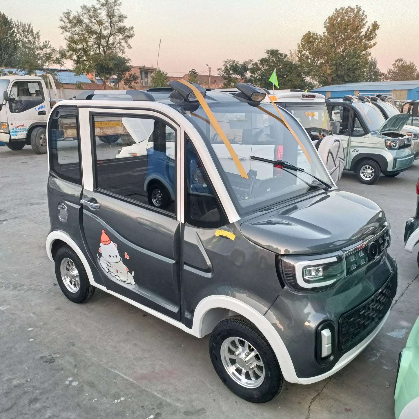 Factory Direct Sales four wheel electric mini car lead acid battery cheap electric vehicle in china