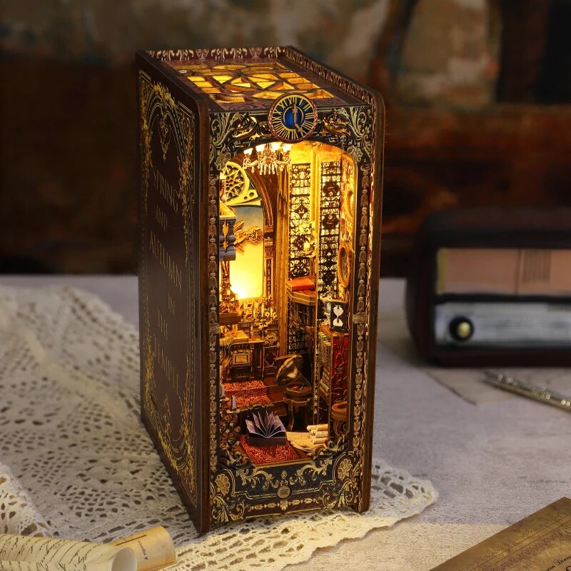 DIY Wooden Book Nook Shelf Insert Kits Miniature Saint Church Bookends Doll Houses Bookshelf Handmade Crafts Gifts Home Decor