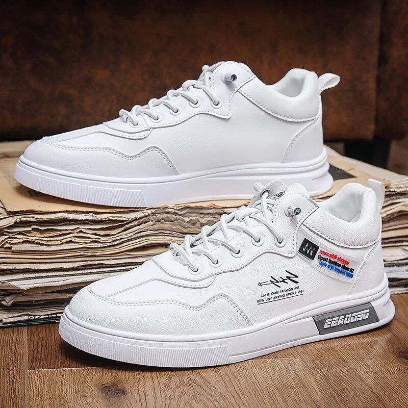 Men's Shoes 2023 Autumn New Leather Texture Board Shoes Versatile Daily Sports Casual Shoes with Mid Top Loafers Men Sneakers