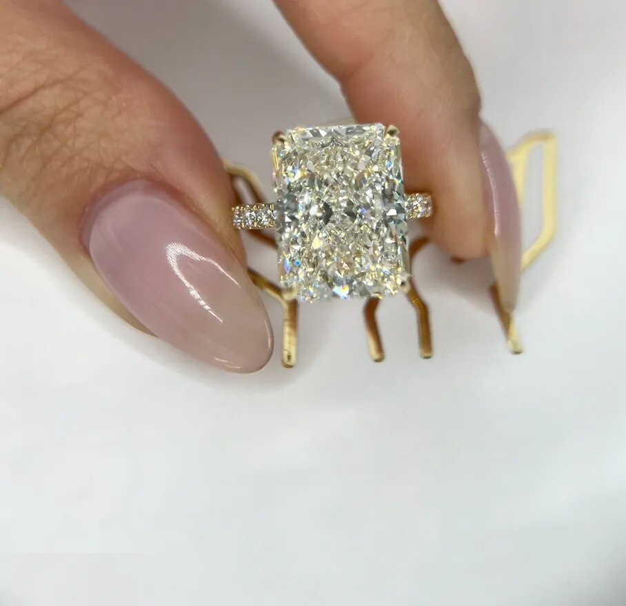 14K yellow Gold Radiant Cut Lab Grown Diamond Engagement Ring 5 Carat CVD diamond ring Lab Diamond Engagement Ring Halo Ring IGI