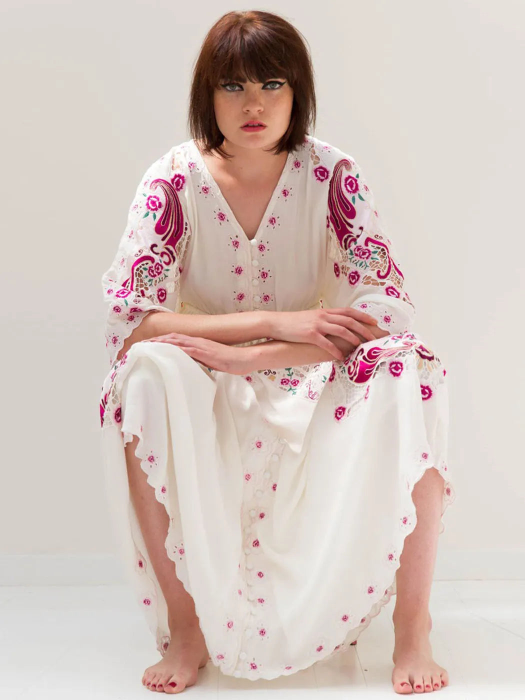 Jastie Floral Embroidered Boho Dress V-Neck Batwing Sleeve Women Dresses Loose Long Maxi Dress Summer Dresses Vestidos